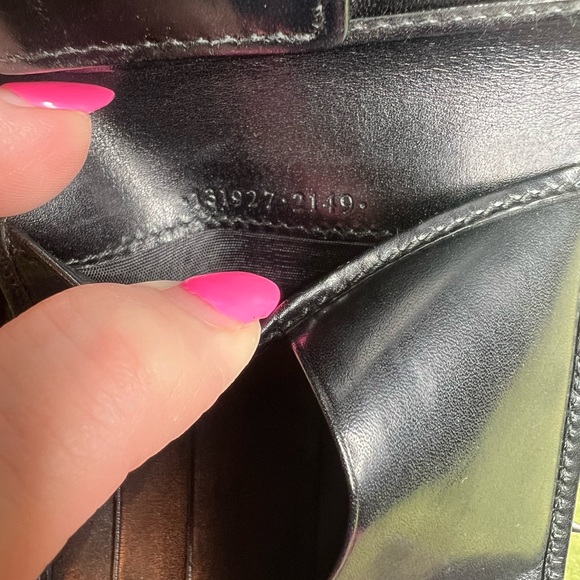 Authentic Gucci Wallet, Mens - Picture 12 of 12